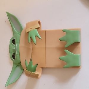 Star Wars Baby Yoda Cell Phone Holder